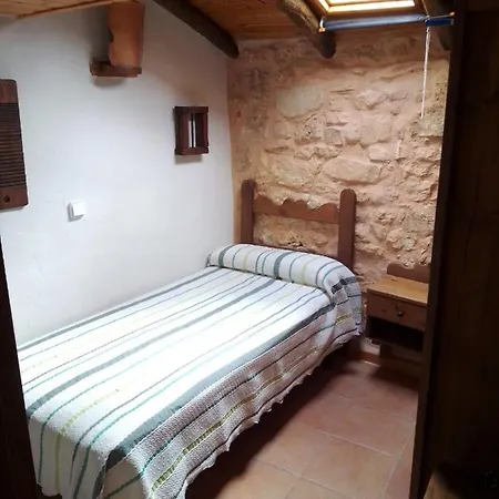 Holiday home Old Times House Castro de Fuentiduena
